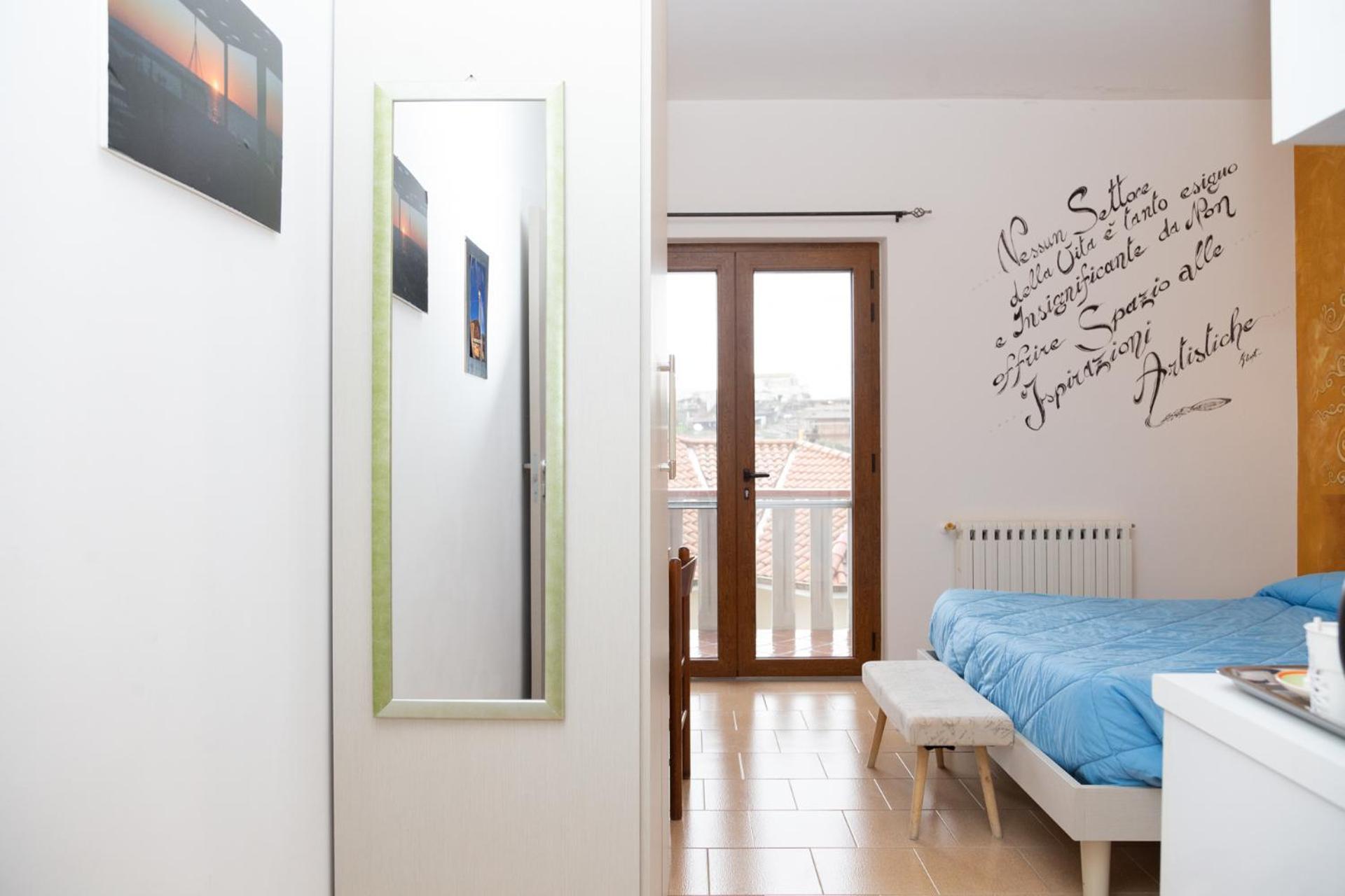 La Dimora Degli Artisti Bed and Breakfast Καταντζάρο Εξωτερικό φωτογραφία