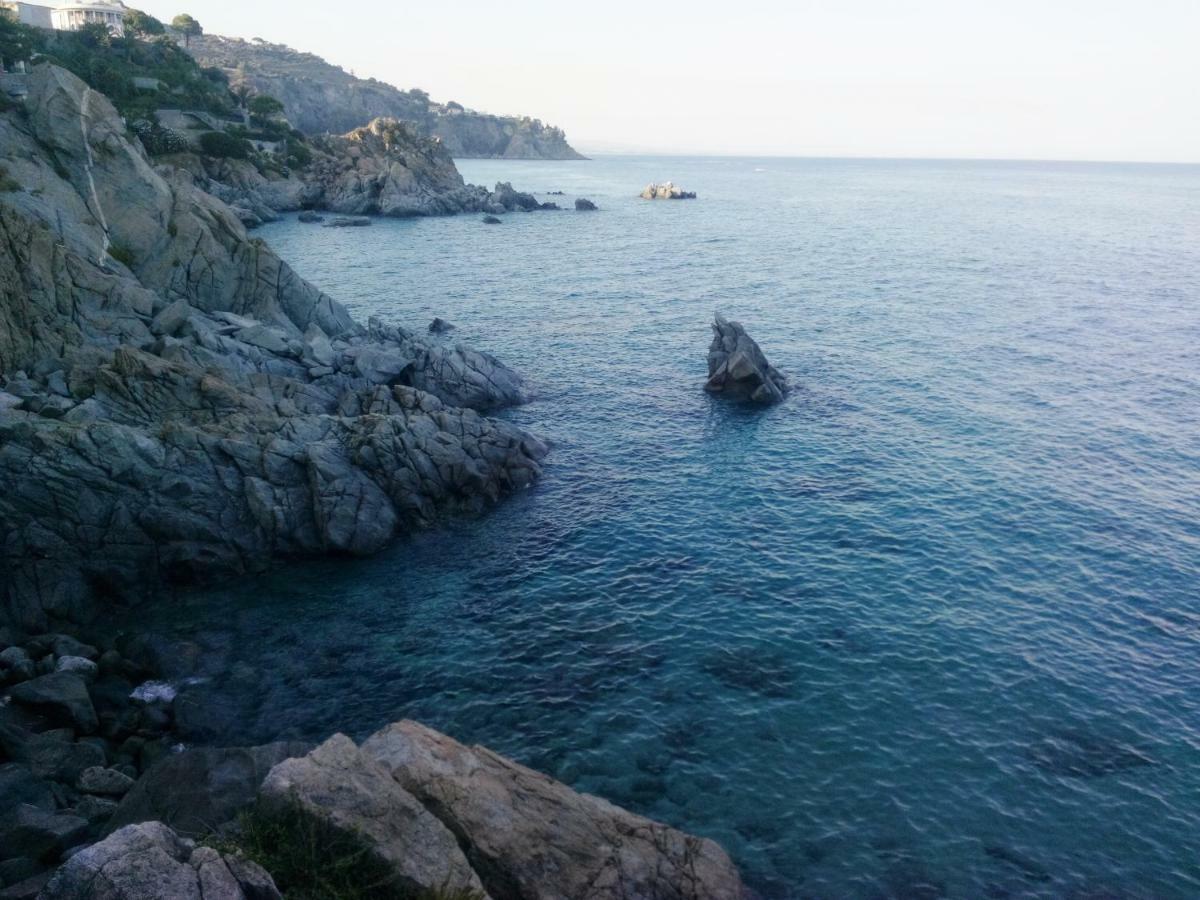 La Dimora Degli Artisti Bed and Breakfast Καταντζάρο Εξωτερικό φωτογραφία