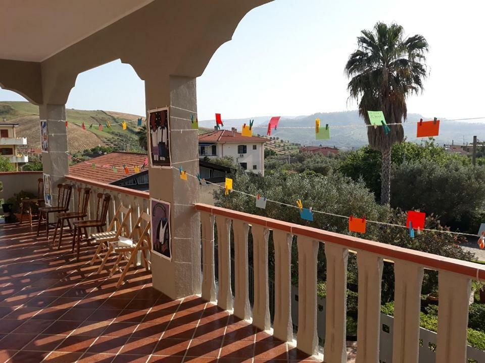 La Dimora Degli Artisti Bed and Breakfast Καταντζάρο Εξωτερικό φωτογραφία